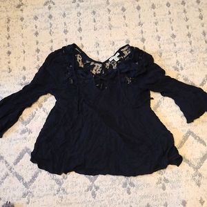 American Eagle Flowy Lace Top